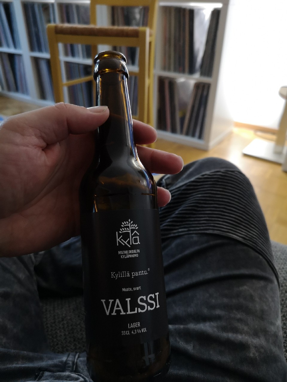 Luomu Musta Valssi 4.3%, Finland