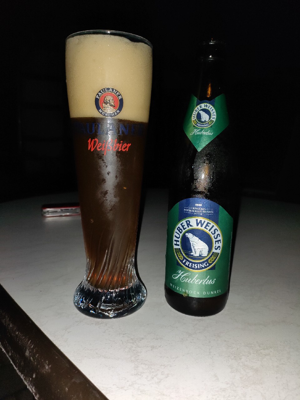 Hubertus Dunkler Weißbierbock, Gräfliches Hofbrauhaus Freising