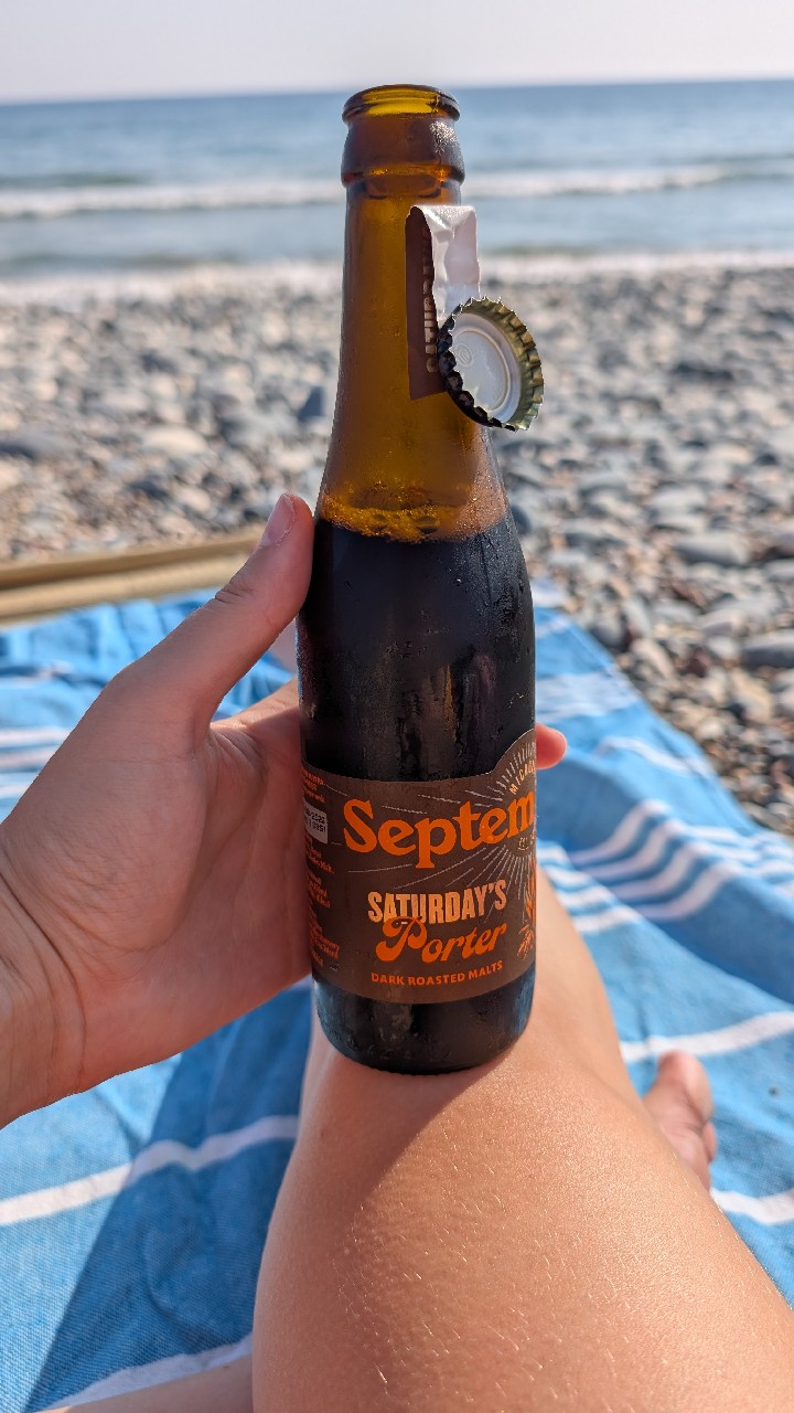 Saturday's Porter, Greece