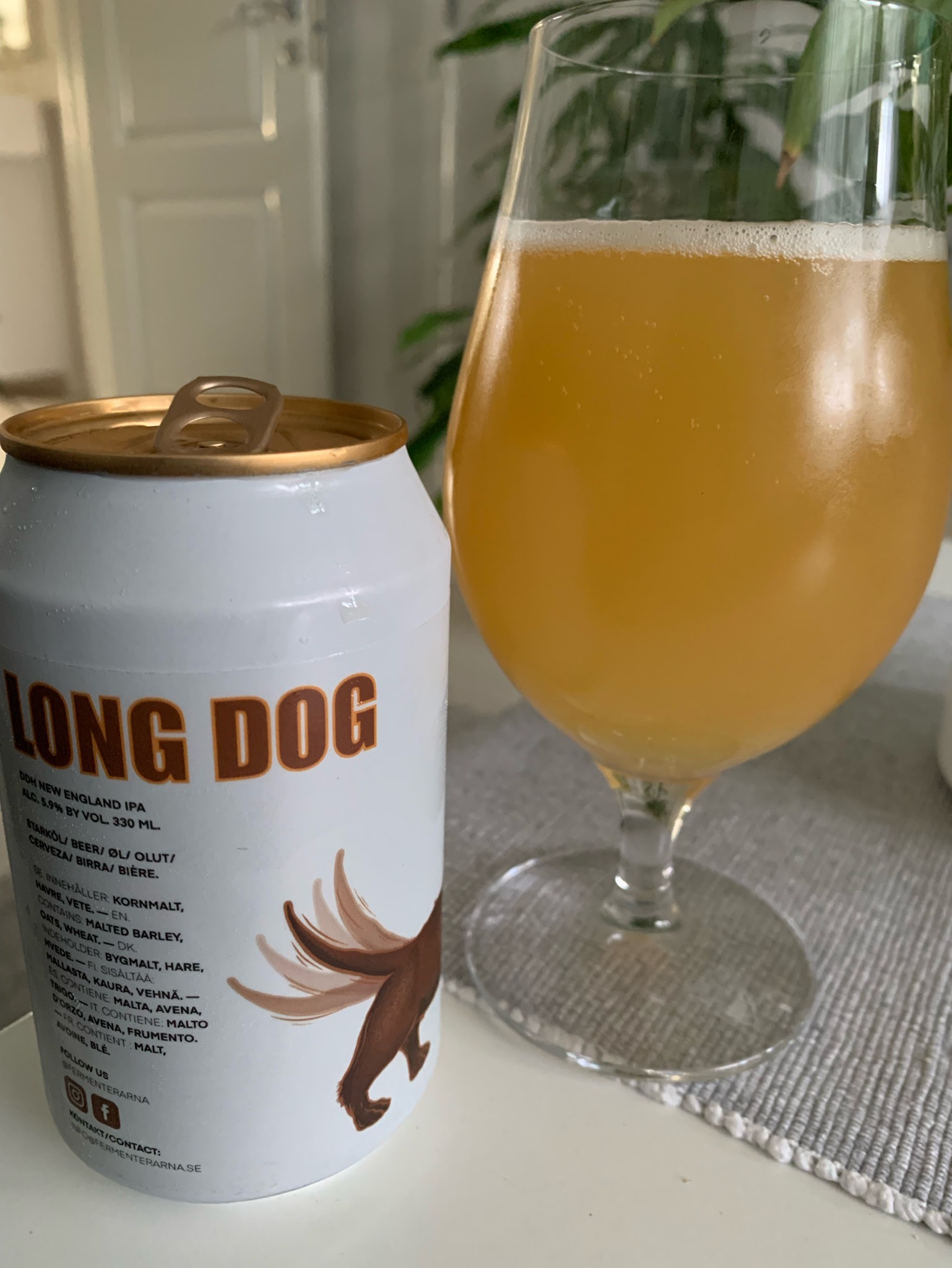 Long Dog, Sweden