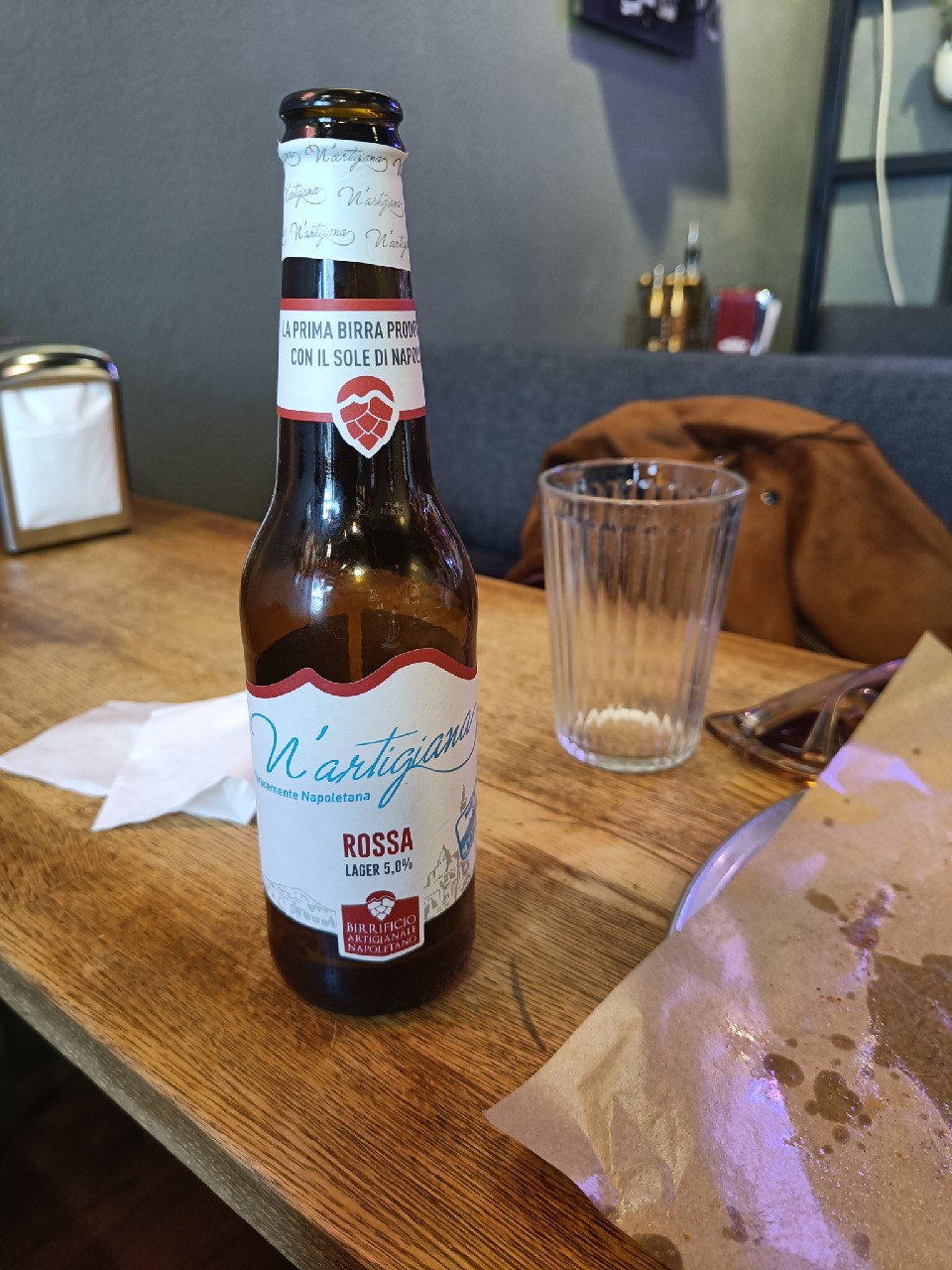 N'artigiana Rossa, Italy