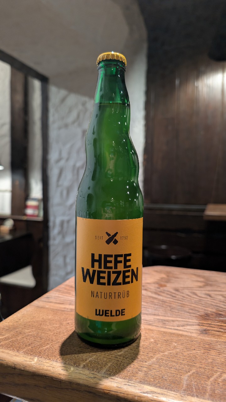Welde Hefeweizen Naturtrüb / Weizen Hefe Hell, Germany