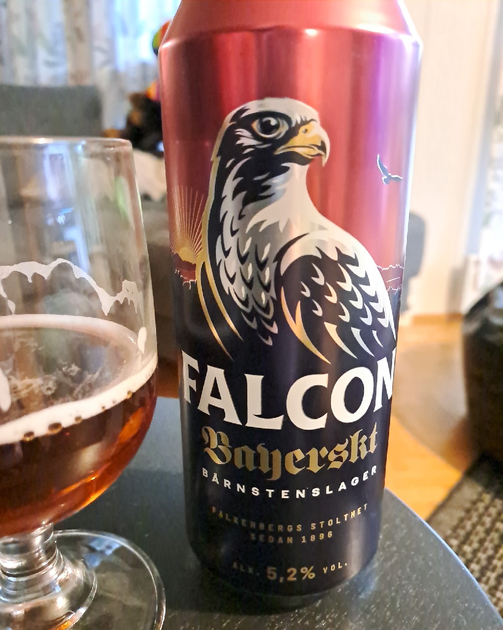 Falcon Bayerskt 5.2%, Sweden
