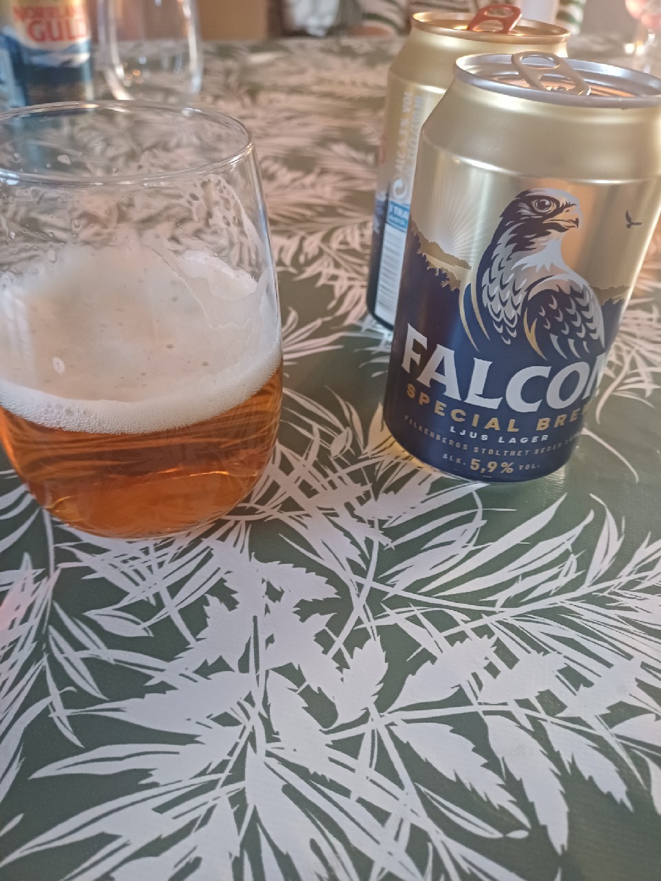 Falcon Special Brew, Sweden