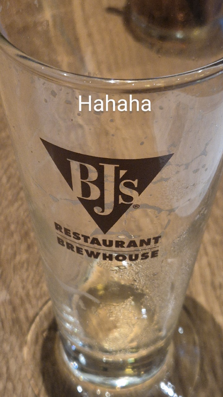 Oasis Amber, BJ's Restaurant & Brewhouse
