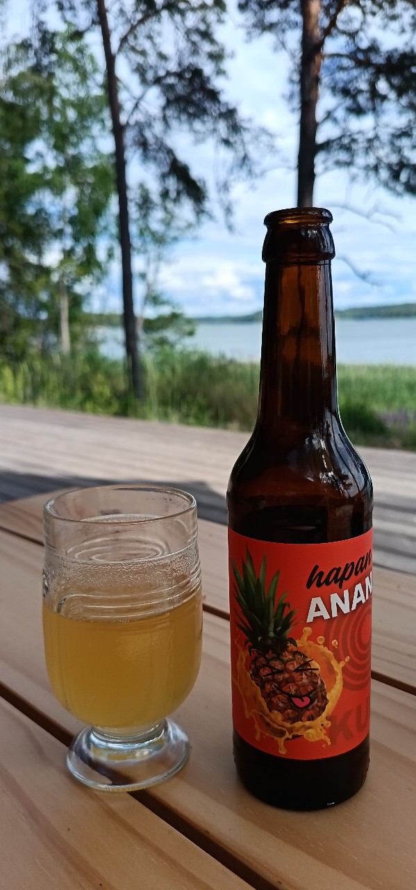 Hapan ananas Kupit, Finland