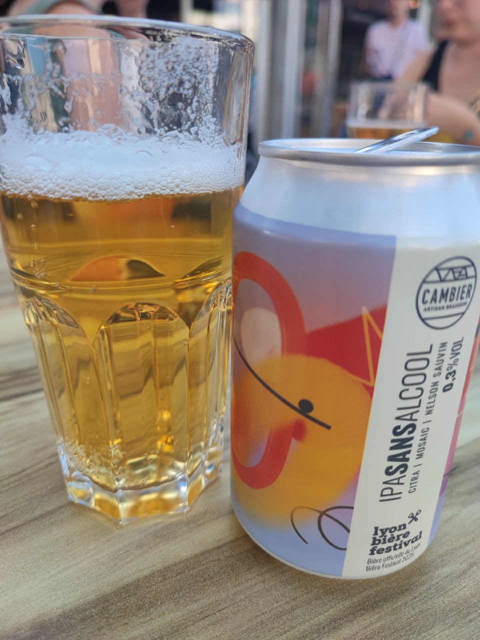 Mongy Blonde, France