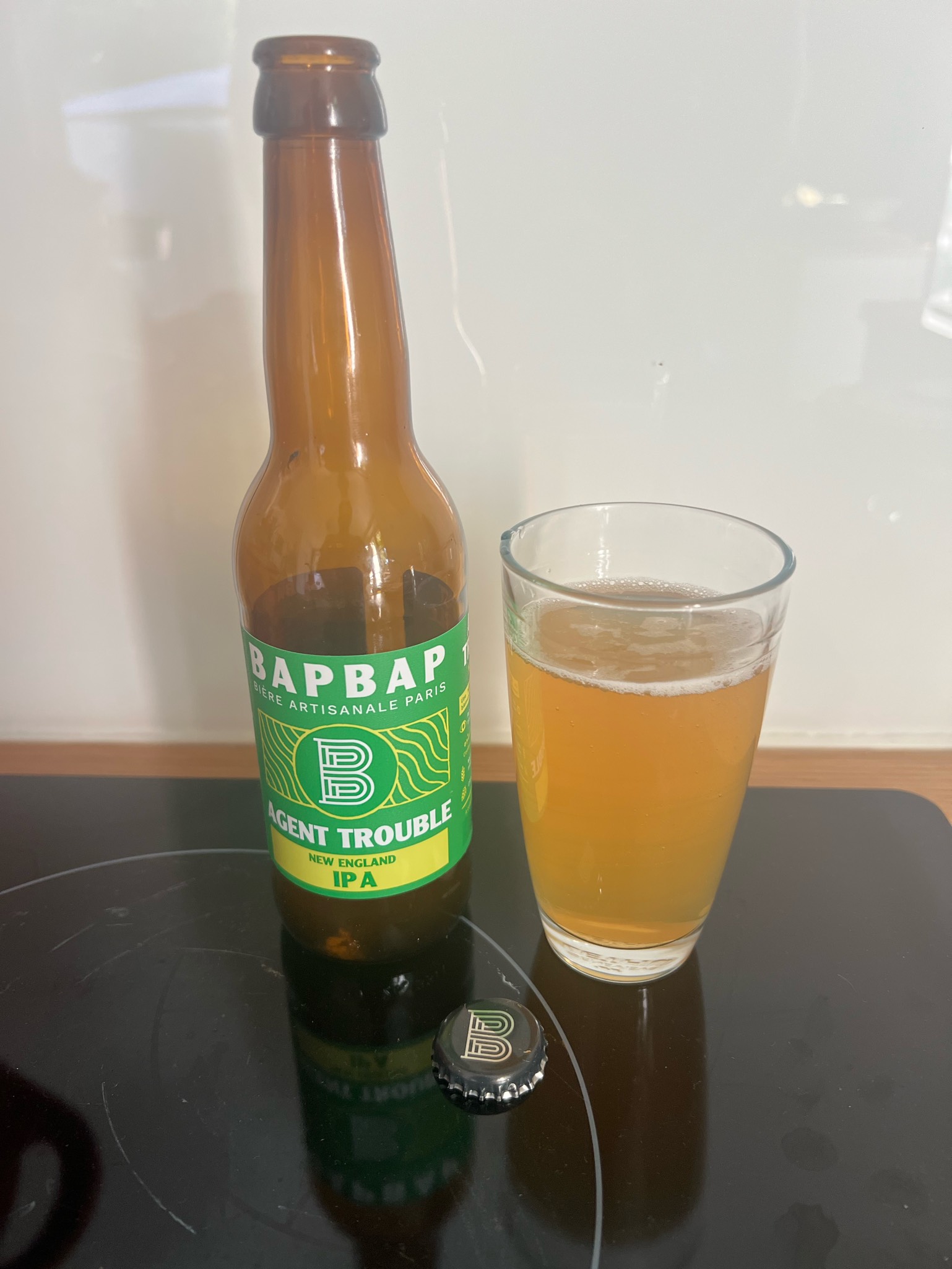 Agent Trouble, France