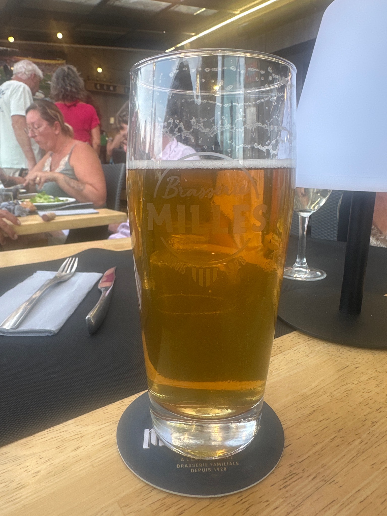 Mil.lenari Blanche, Brasserie Milles