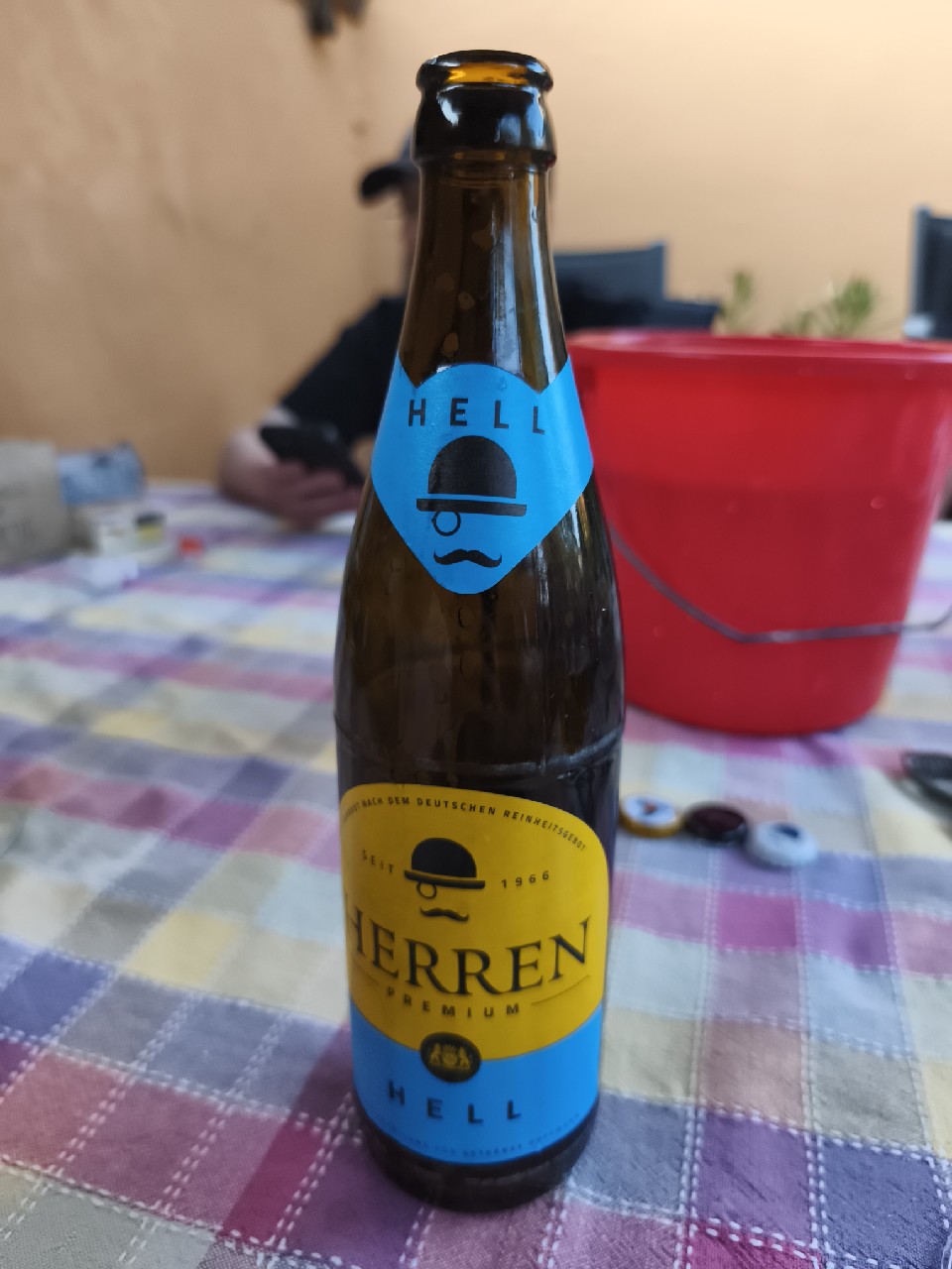 Herren Premium Hell, Getränke Hoffmann GmbH