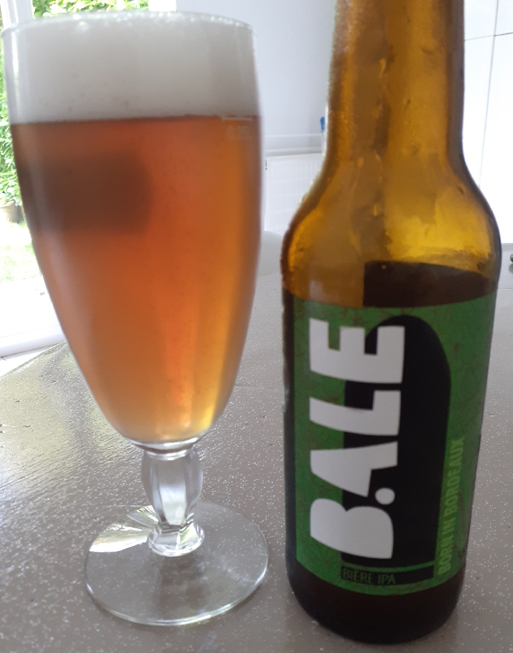 B.Ale Blonde, Brasserie Julien's (B.Ale)