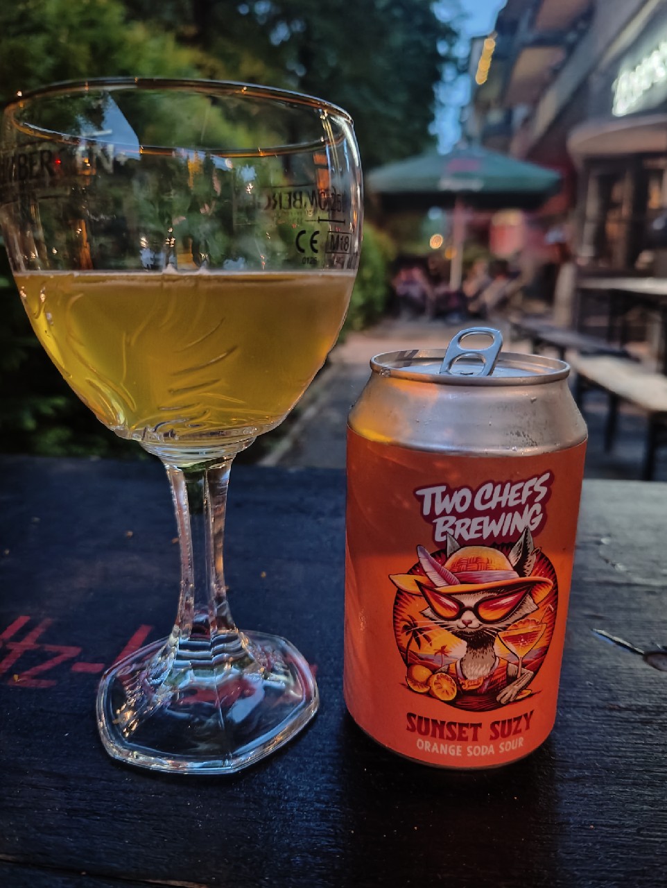 Sunset Suzy, Netherlands