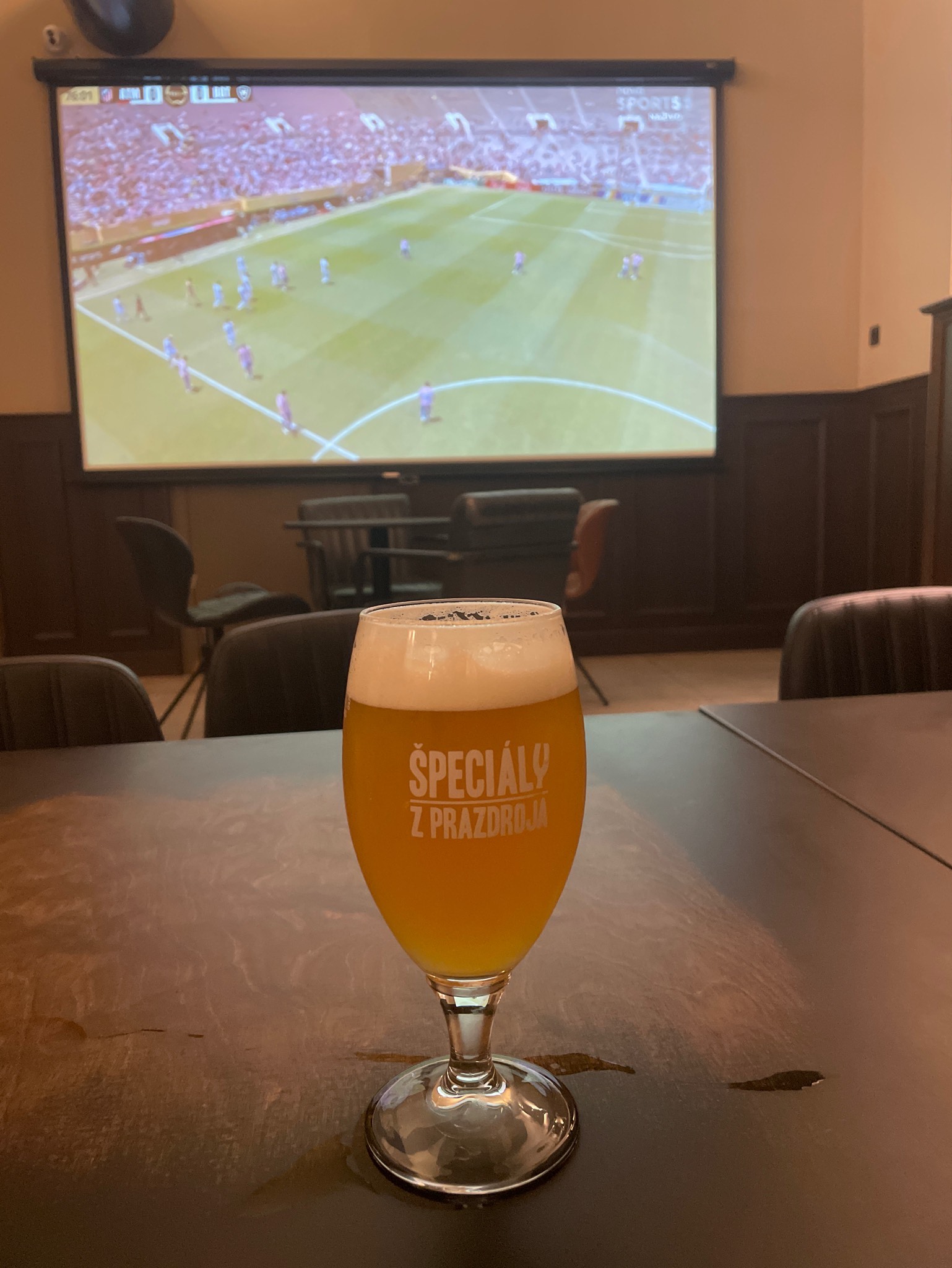 Speciály Z Prazdroje: 4chmelový, Czech Republic