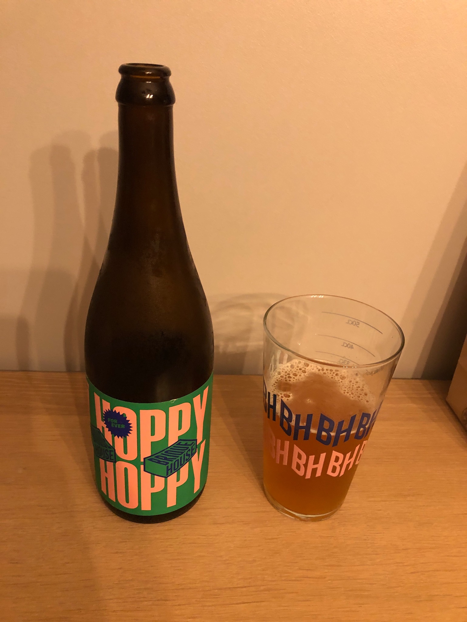 Shiny Hoppy, France