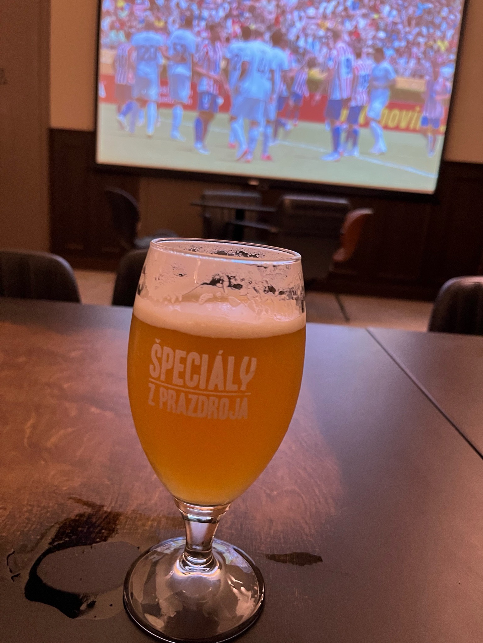 Speciály Z Prazdroje: 4chmelový, Czech Republic