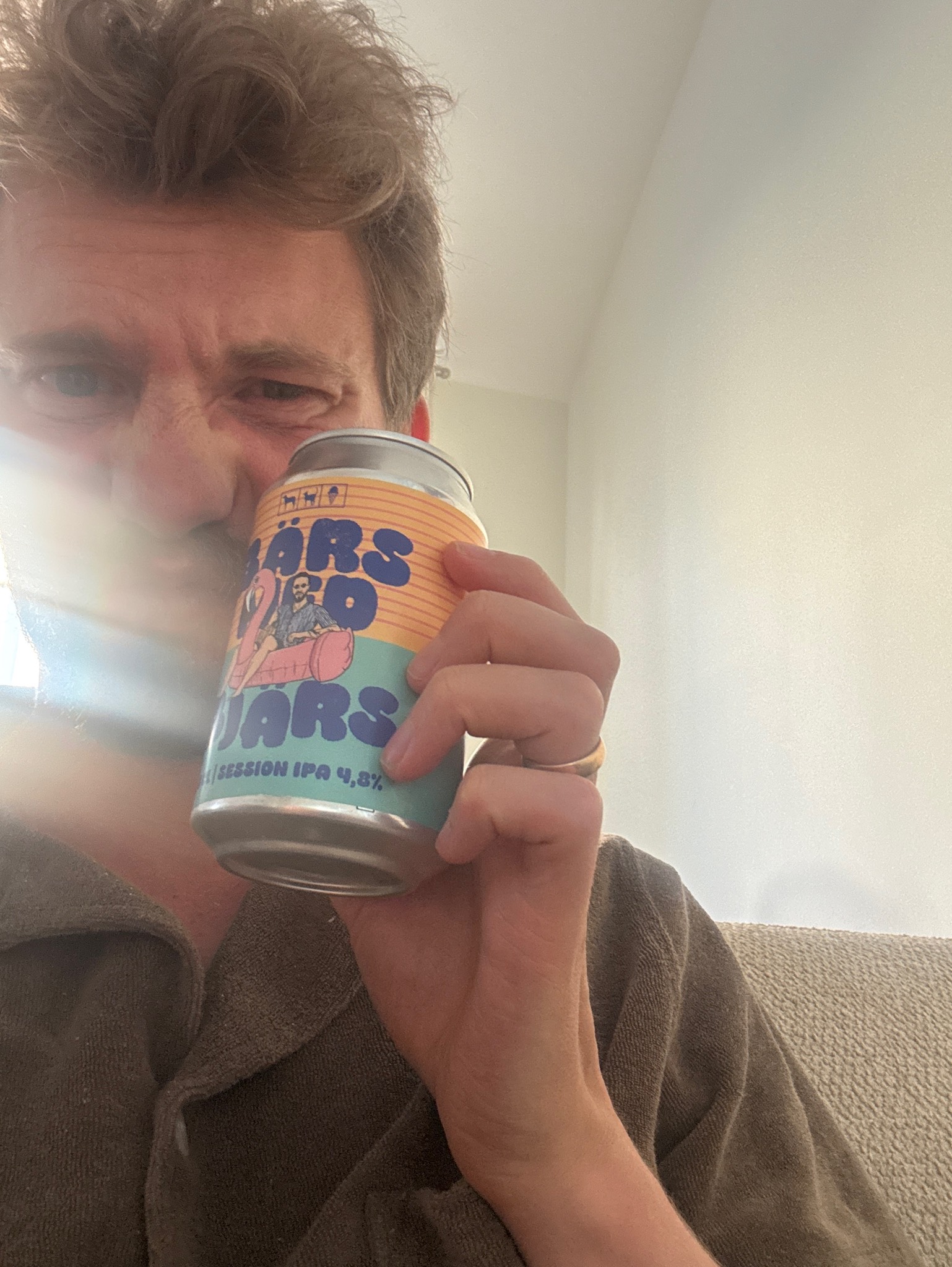 Bärs Med Bjärs, Sweden