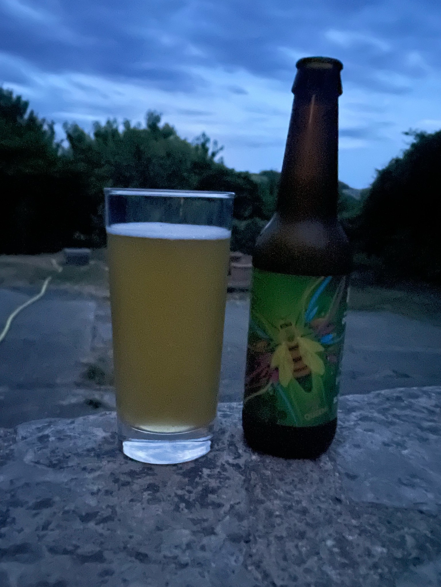 Save The Queen!, Microbrasserie Origine