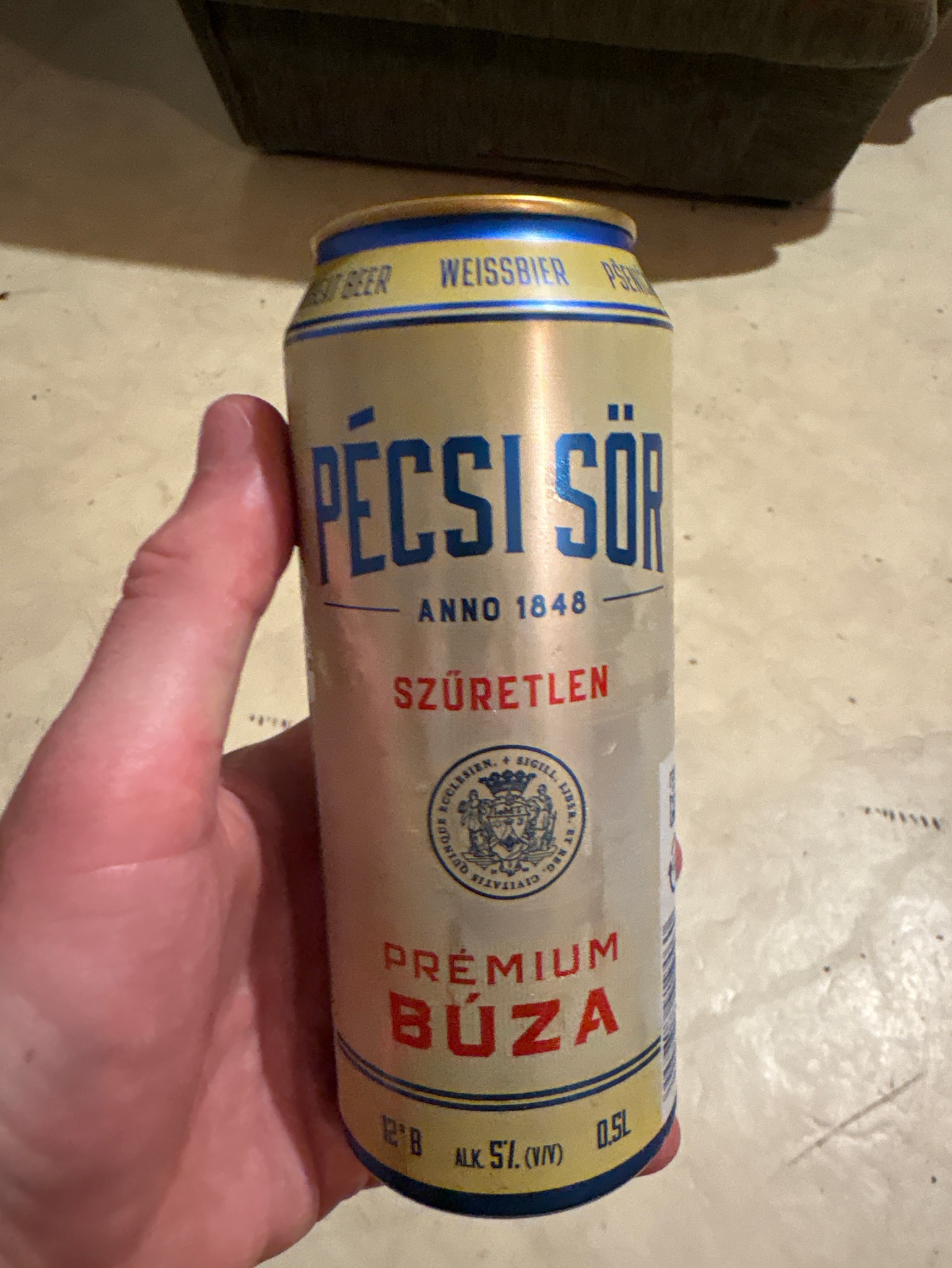 Pécsi Sör Prémium Búza Szűretlen, Hungary