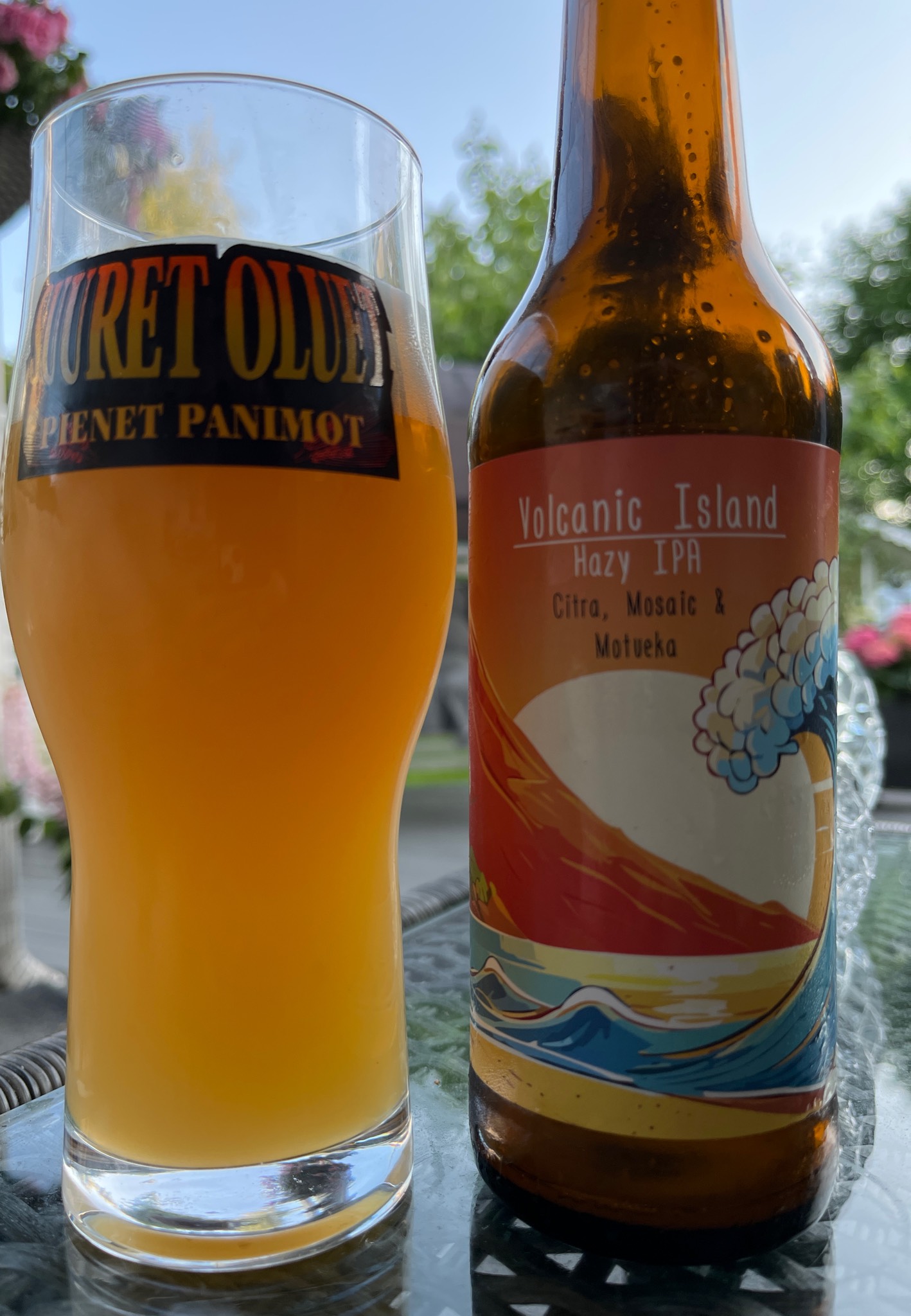 Volcanic Island, Hoppy Traveler