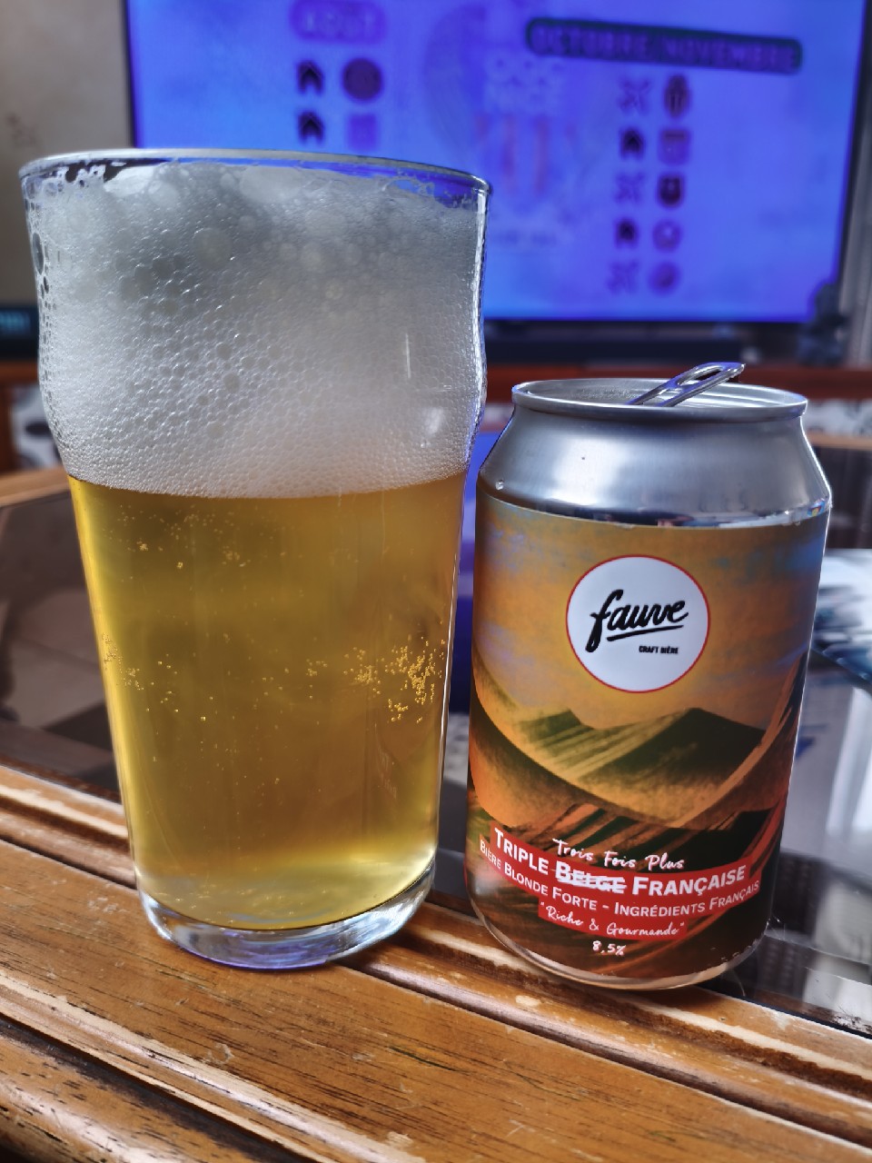 Trois Fois Plus, France