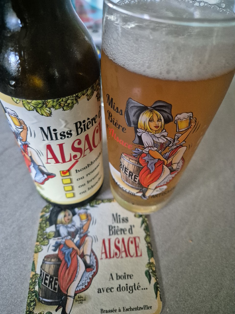 Miss bière d'alsace houblon, France