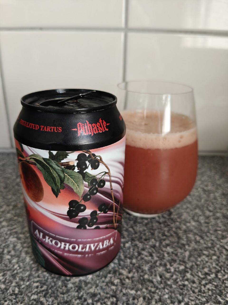 Tart Delight: Rasperry, Blackcurrant & Peach, Estonia