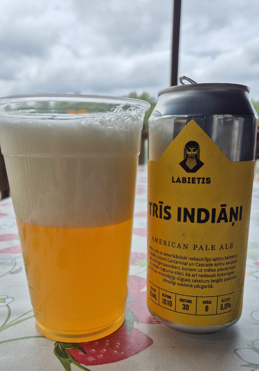 Trīs Indiāņi, Labietis