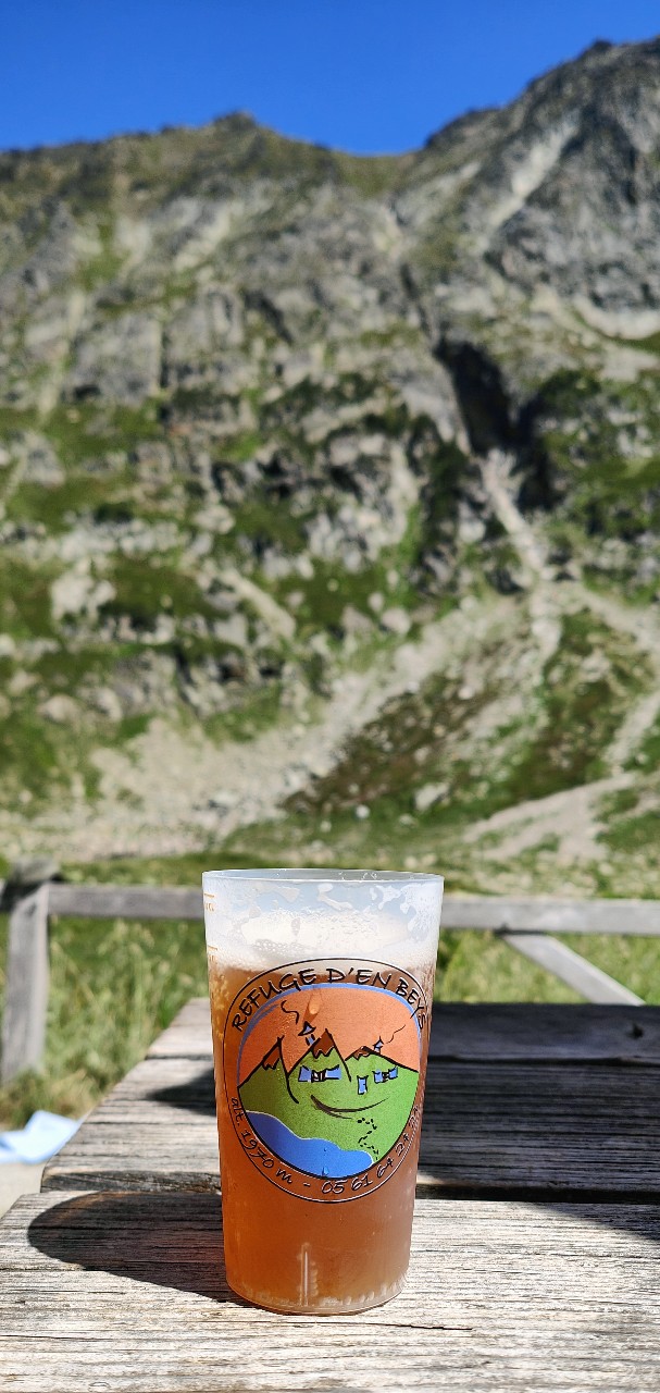 La Bien Méritée, Refuge D'En Beys