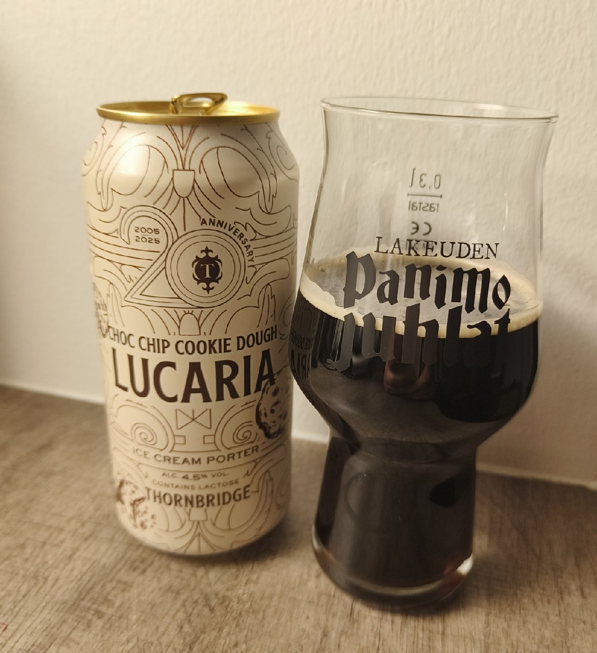 Lucaria choc chip cookie dough, England