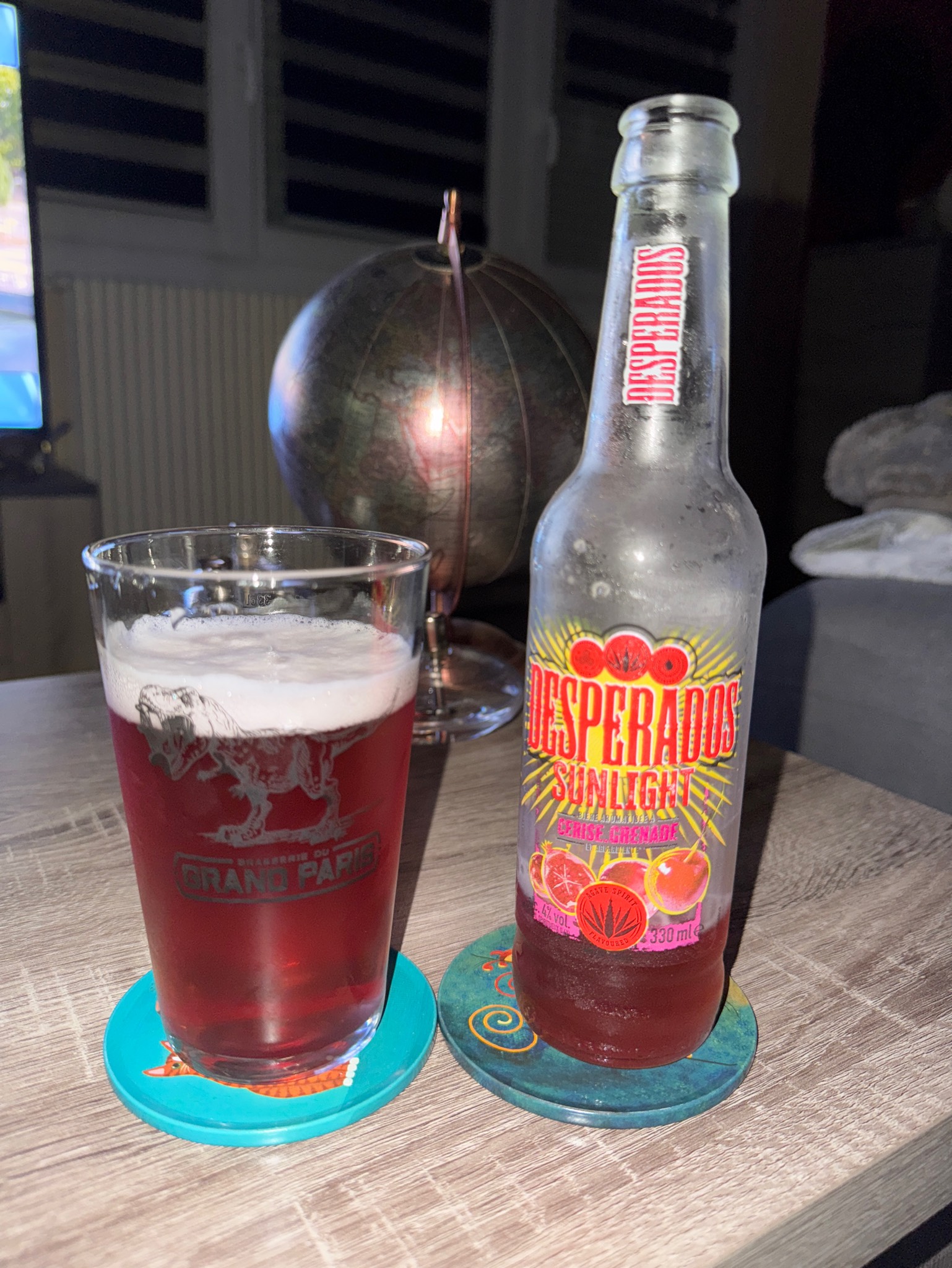 desperados sunlight cerise grenade, Dos Desperados Brewery