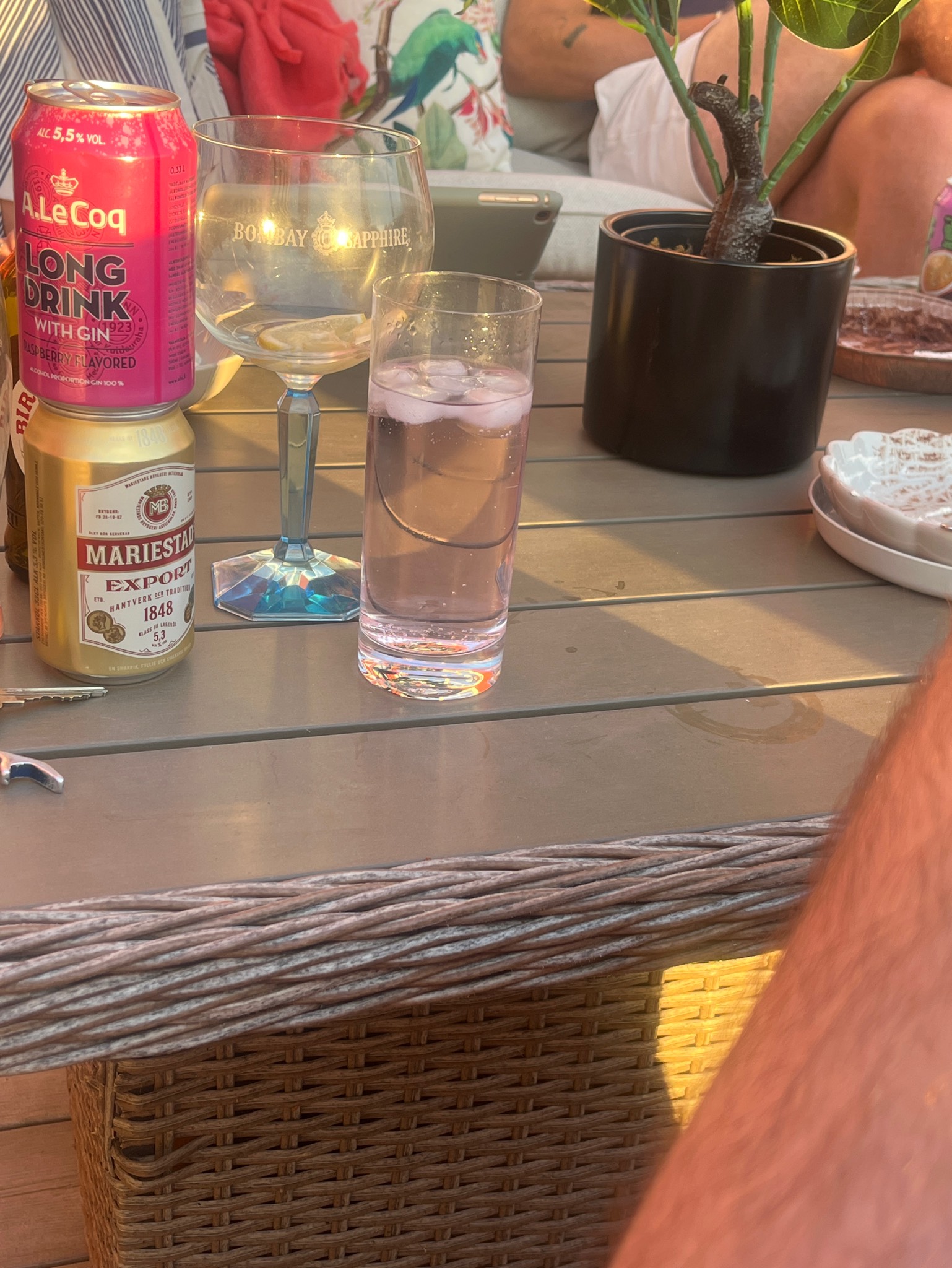 Gin Raspberry Long Drink, Estonia