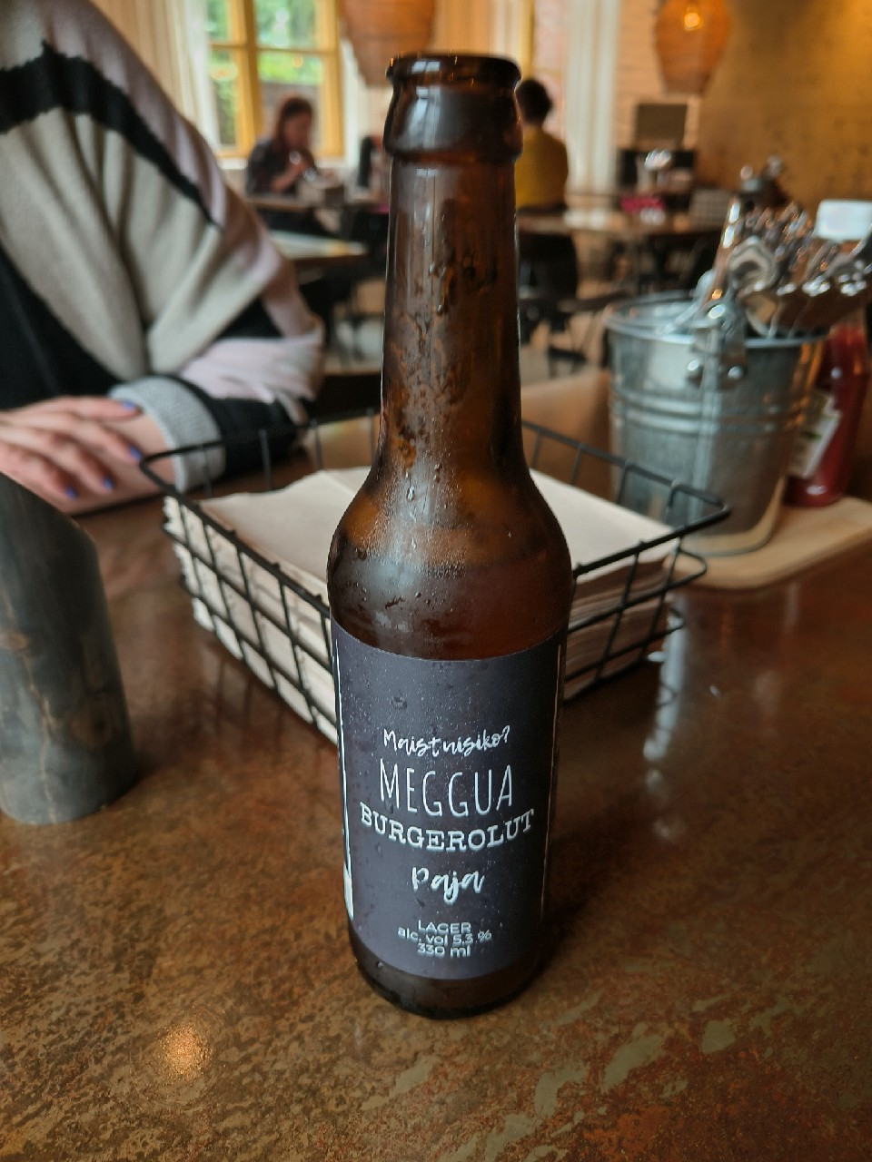 Meggua Burgerolut, Finland