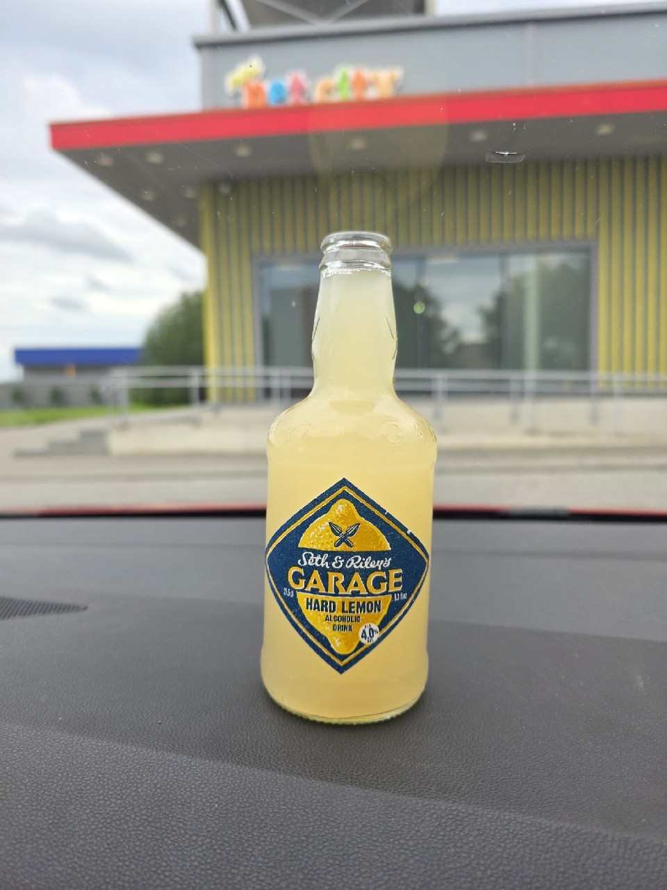 Seth & Riley's Garage Hard Lemon, Finland