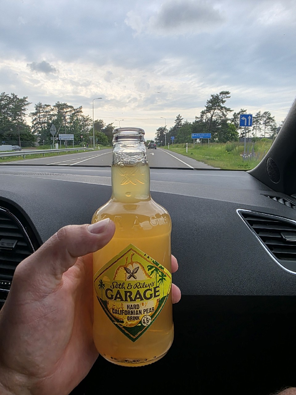 Seth & Riley's Garage Hard Californian Pear, Estonia