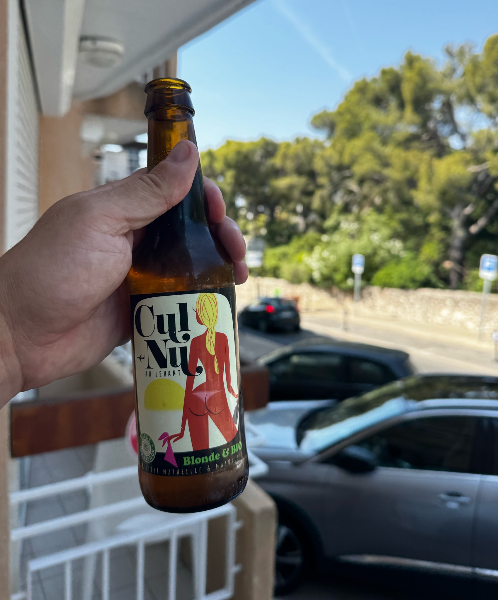 Cul Nu Au Levant, France