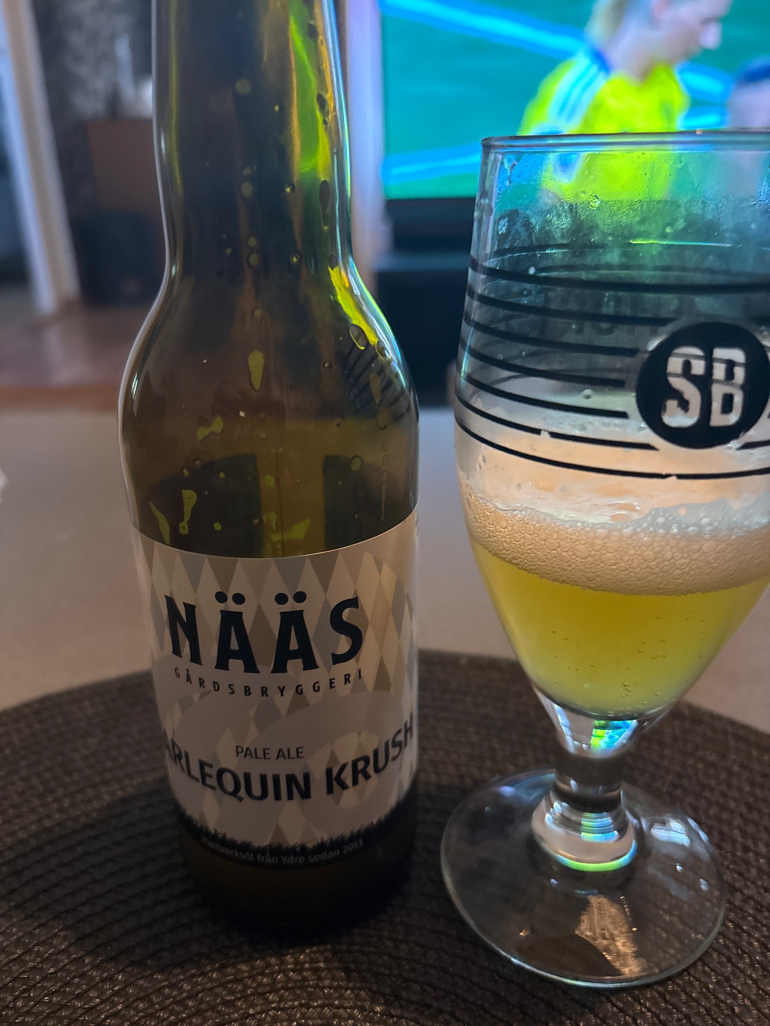 Harlequin Krush, Sweden