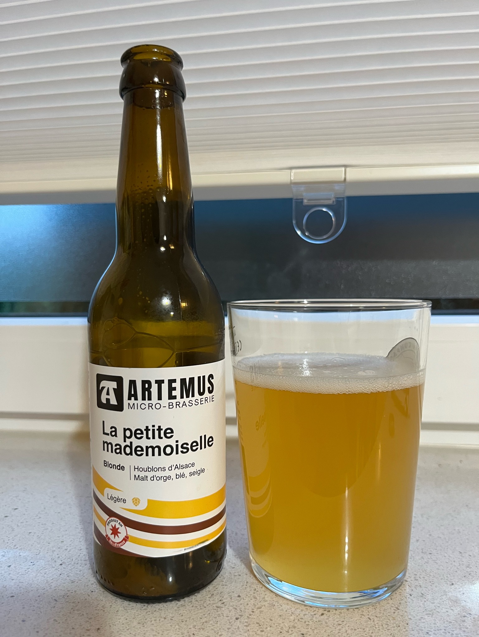 La Petite Mademoiselle, Brasserie Artemus