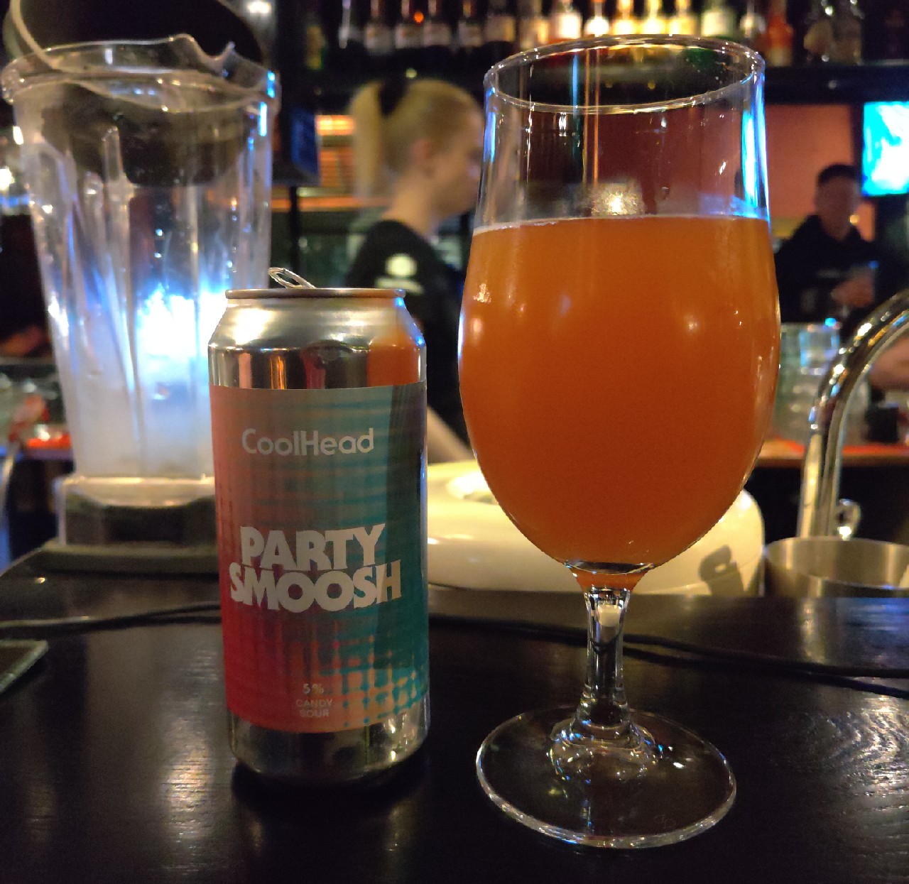 Party Smoosh, Finland