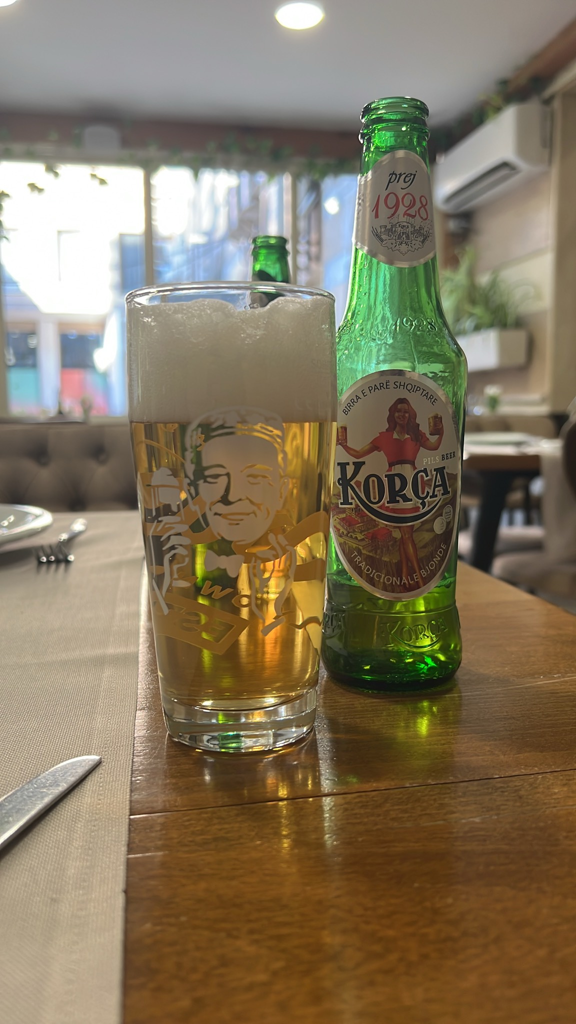 Korça Bjonde, Albania