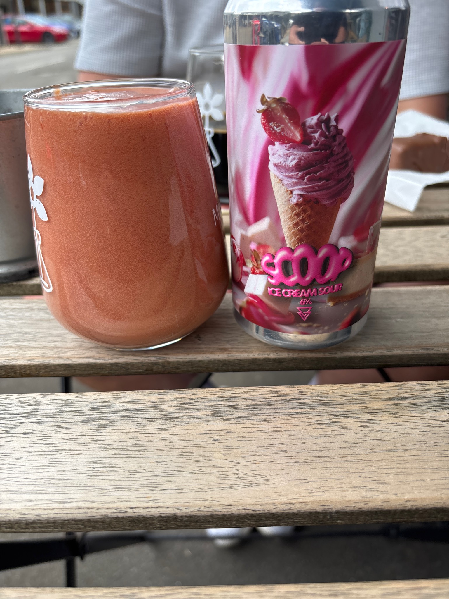 Scoop - Strawberry Cheesecake Ice Cream Sour, England