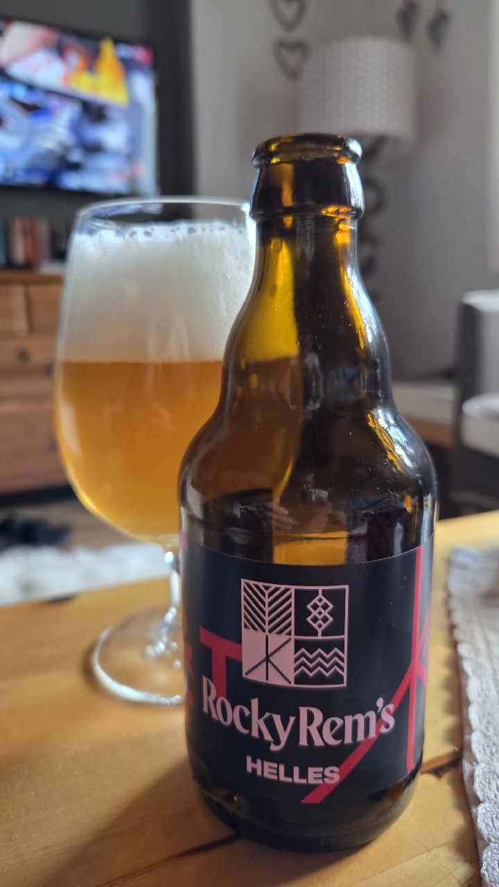 Rocky Rem's Helles, Austria