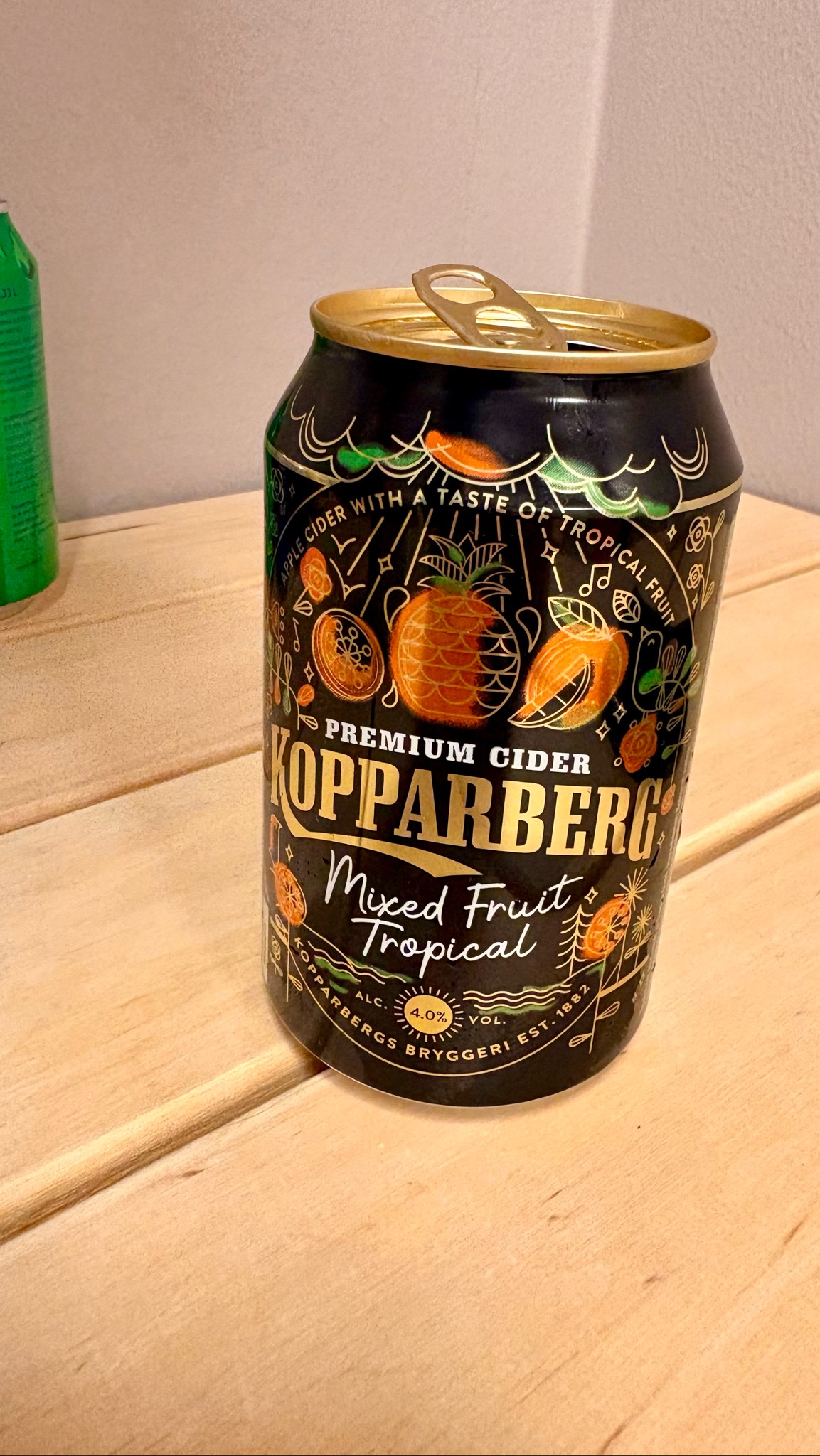 Mixed Fruit Tropical, Sweden