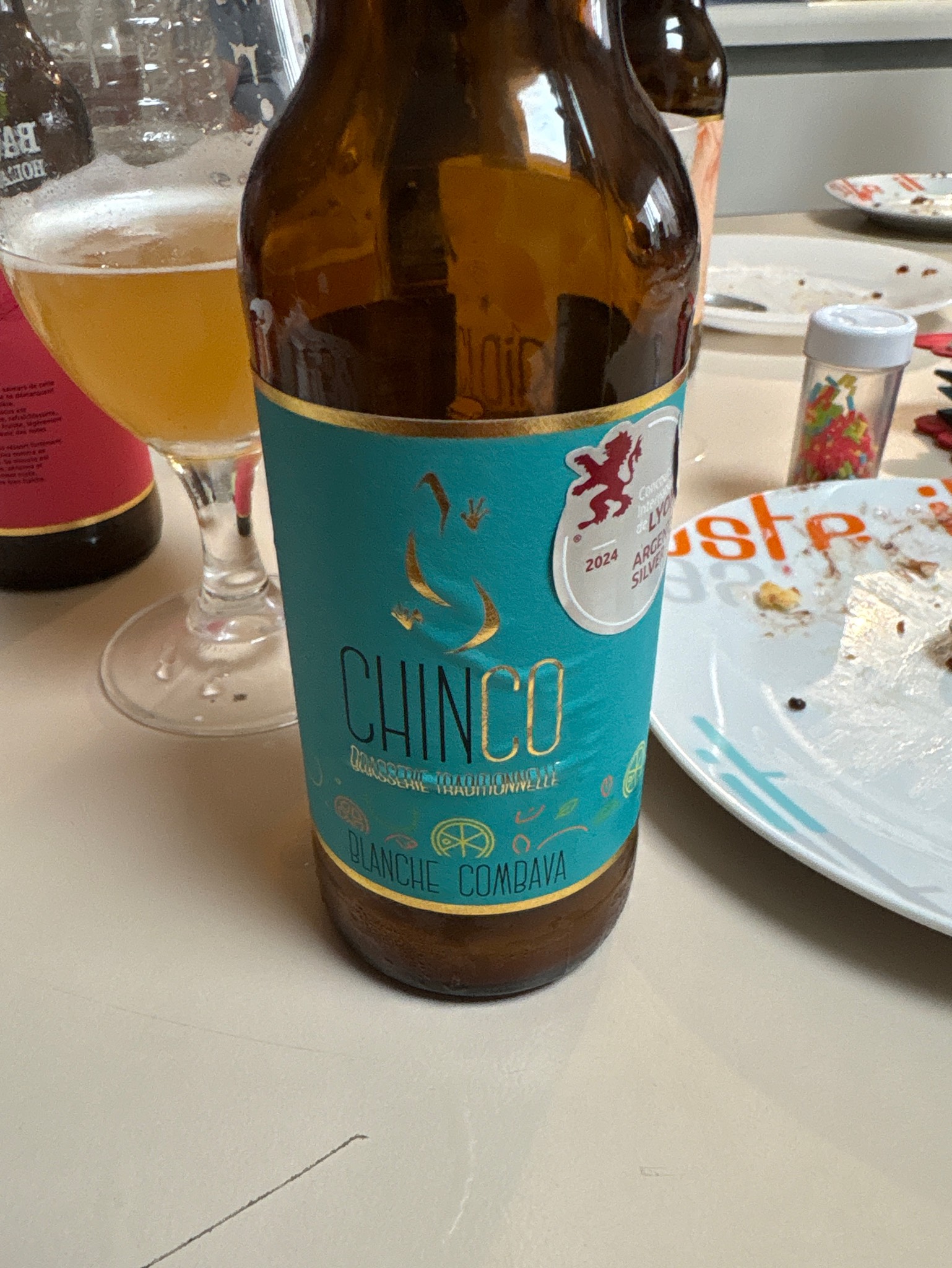 Chinco Blanche Combawa, France