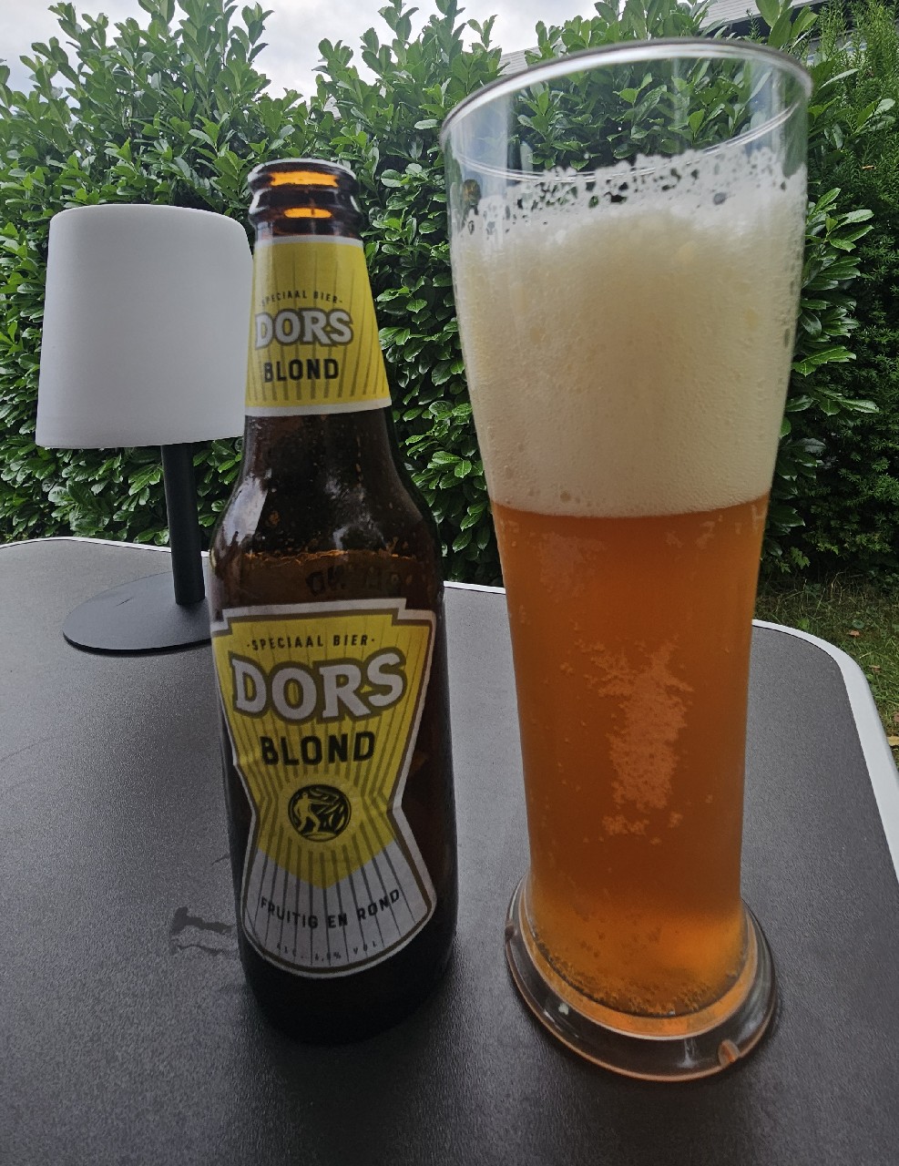 Dors Blond, Netherlands