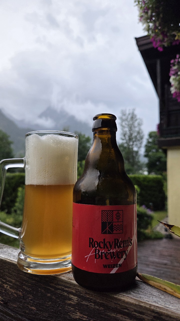 Rocky Rem's Brewery Weizen, Austria