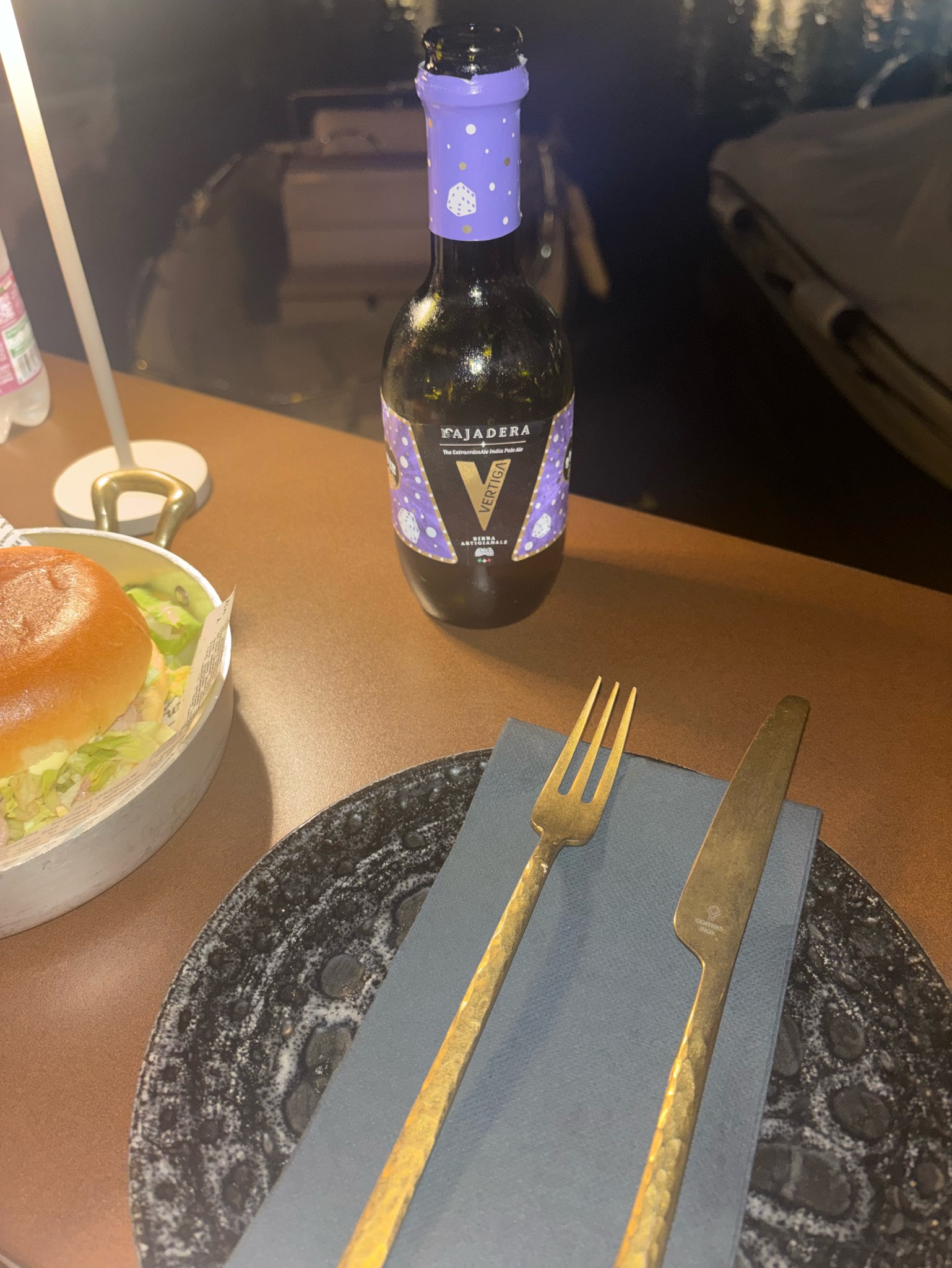 Bajadera, Vertiga