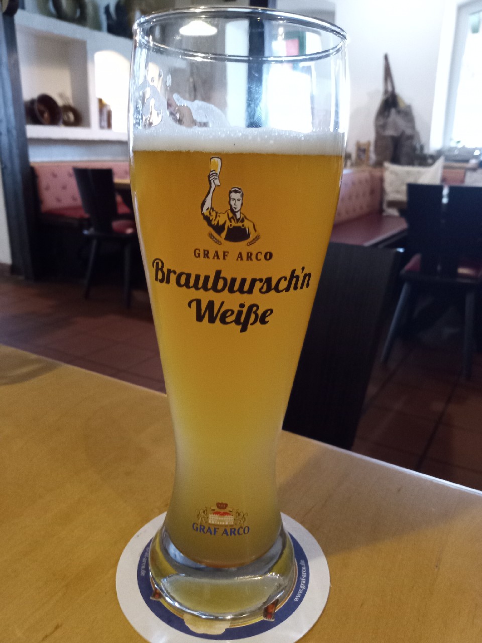 Graf Arco Weisse hell, Gräfliche Brauerei Arco Valley