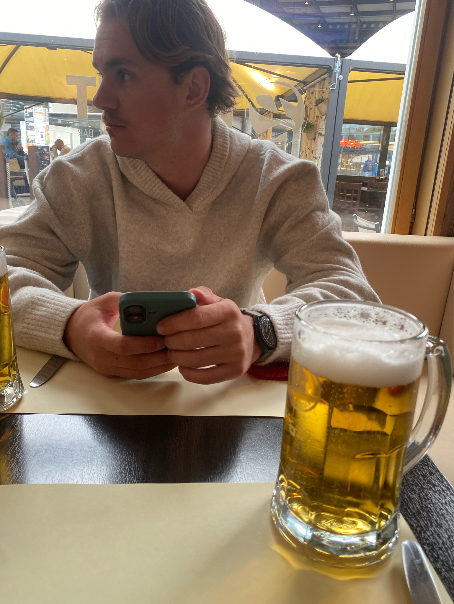 Hopfenperle, Feldschlösschen (Carlsberg)