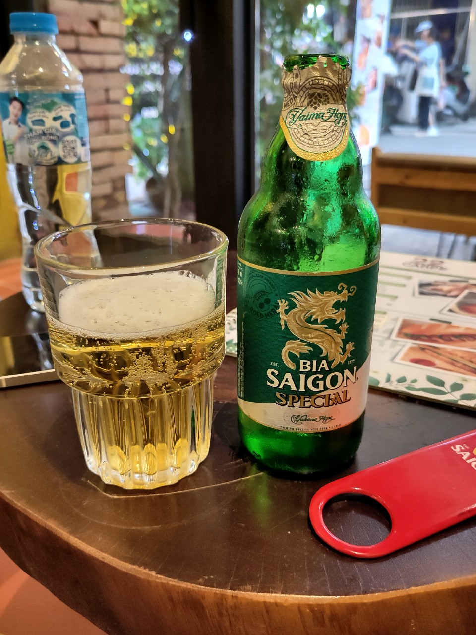Bia Saigon Special, Vietnam