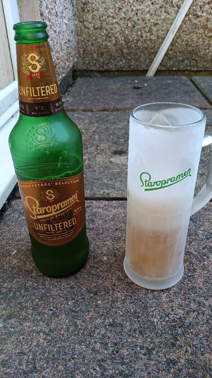 Staropramen Unfiltered / Nefiltrovaný / Wheat / Pšeničný, Czech Republic
